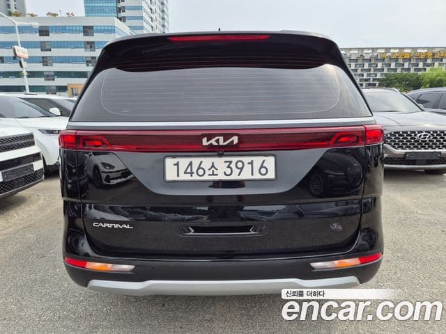 Kia Carnival 2022 — Фото 5/20