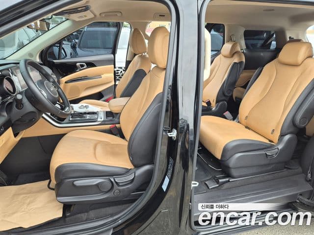 Kia Carnival 2022 — Фото 10/20