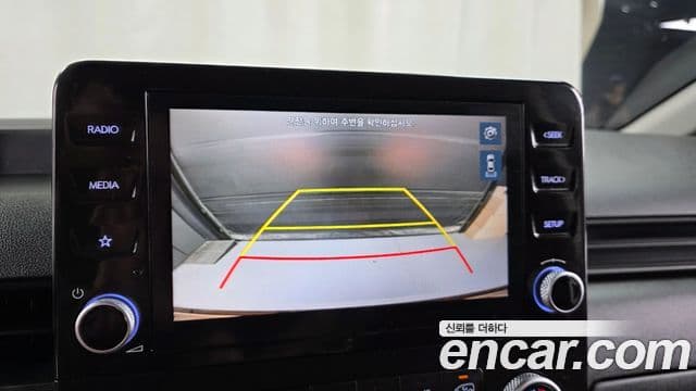 Hyundai Staria 2022 — ფოტო 14/20