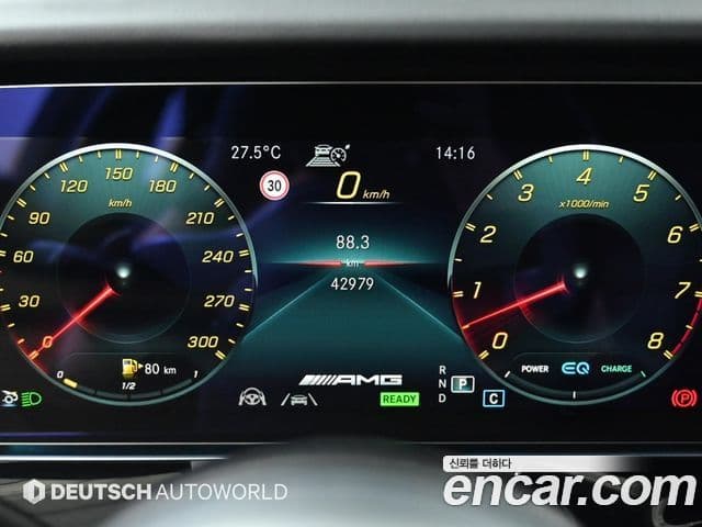 Mercedes-Benz AMG GT 2021 — ფოტო 7/20