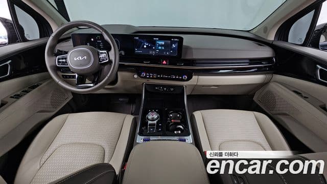 Kia Carnival 2024 — ფოტო 7/20