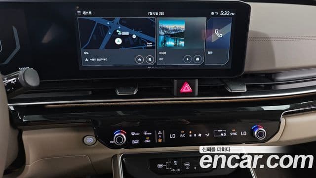 Kia Carnival 2024 — ფოტო 14/20