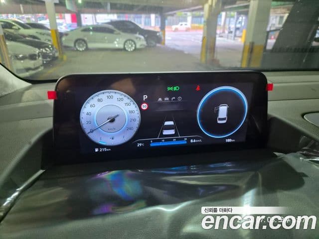 Hyundai Staria 2024 — Şəkil 3/15