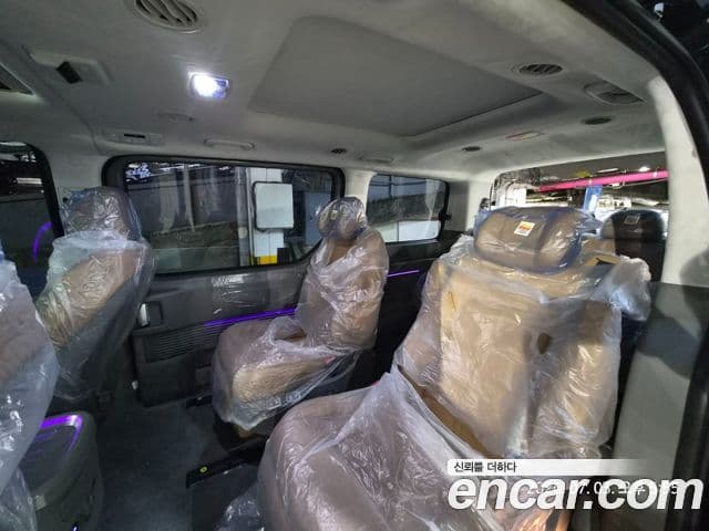 Hyundai Staria 2024 — Şəkil 5/15