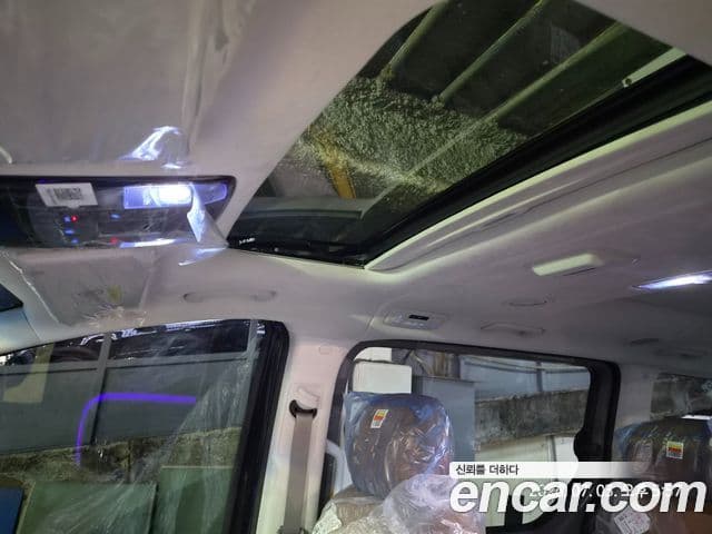 Hyundai Staria 2024 — Şəkil 15/15
