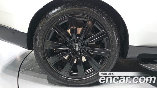 Land Rover Range Rover 2025 — Şəkil 24/45
