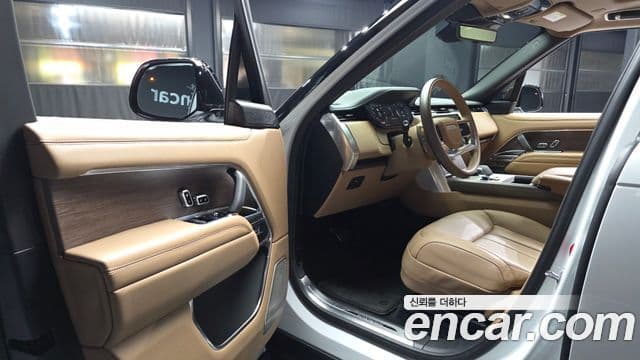 Land Rover Range Rover 2025 — Şəkil 40/45