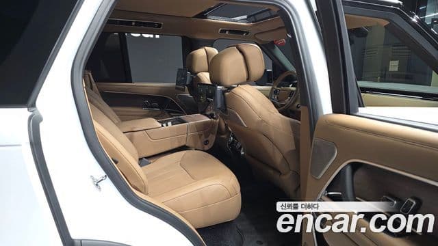 Land Rover Range Rover 2025 — Şəkil 19/45