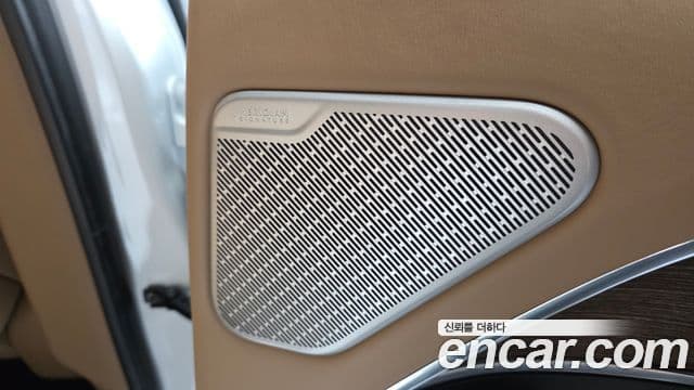 Land Rover Range Rover 2025 — Şəkil 41/45