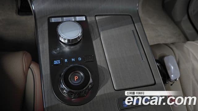 Genesis Electrified G80 2024 — ფოტო 7/20