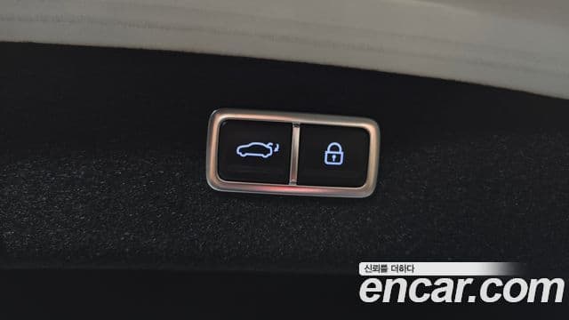 Genesis Electrified G80 2024 — ფოტო 16/20