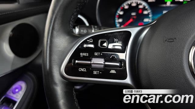 Mercedes-Benz GLC-Class 2021 — Şəkil 16/20