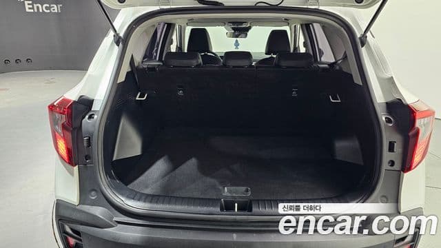 Kia Seltos 2023 — Şəkil 20/20