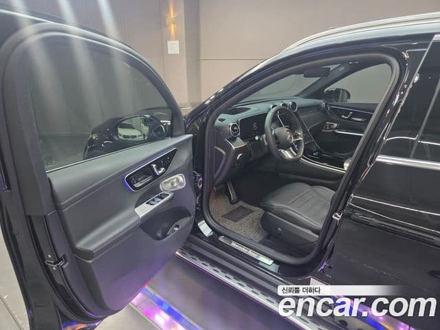 Mercedes-Benz GLC-Class 2024 — ფოტო 8/20