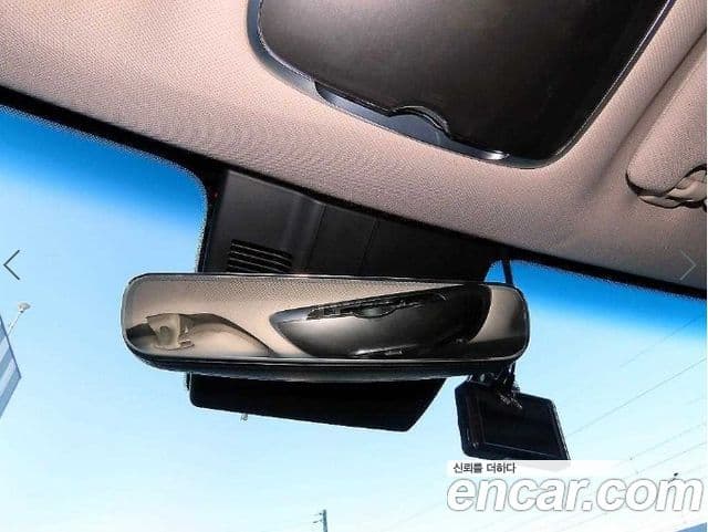 Genesis GV70 2021 — ფოტო 14/20