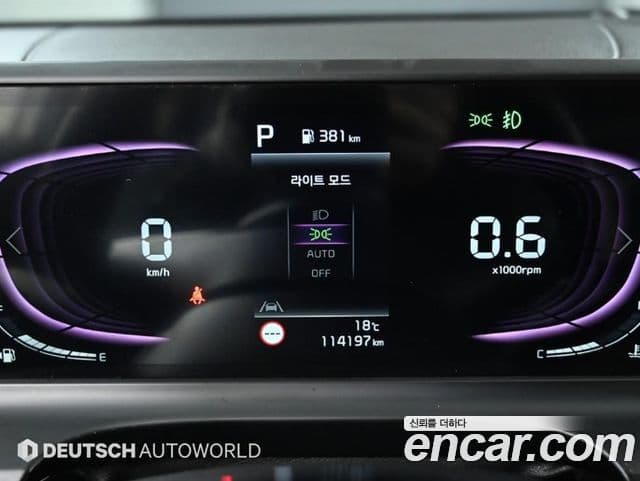Kia Seltos 2022 — ფოტო 6/20