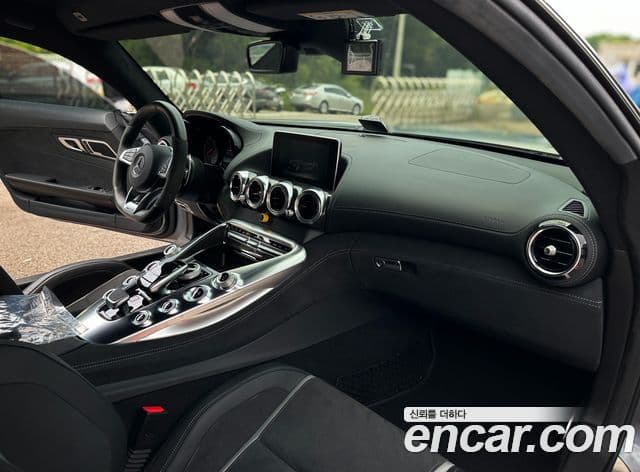 Mercedes-Benz AMG GT 2019 — Photo 20/20