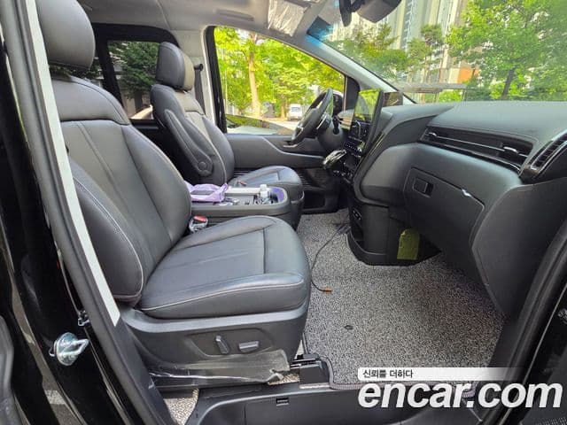 Hyundai Staria 2024 — Фото 11/20