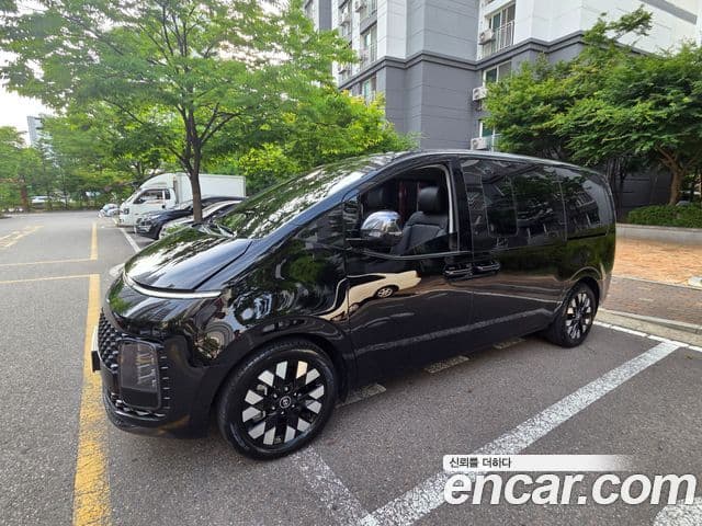 Hyundai Staria 2024 — Фото 15/20