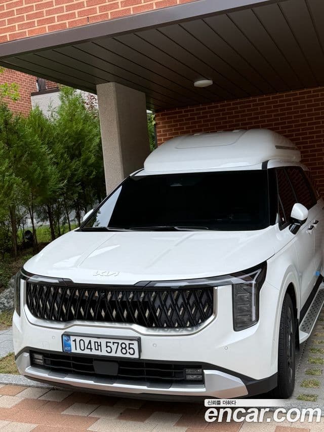 Kia Carnival 2024 — Şəkil 3/20