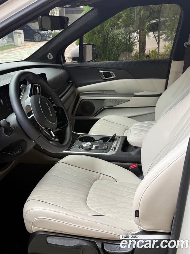Kia Carnival 2024 — Şəkil 18/20