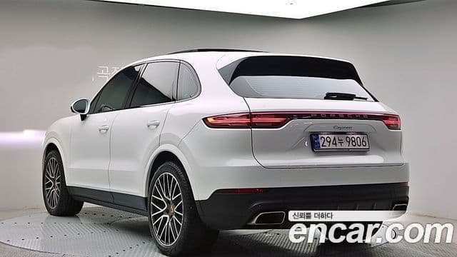 Porsche Cayenne 2020 — Фото 2/20