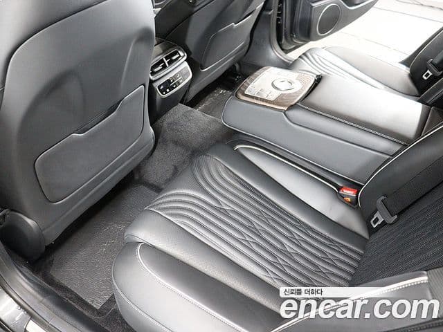 Genesis Electrified G80 2020 — Şəkil 6/20