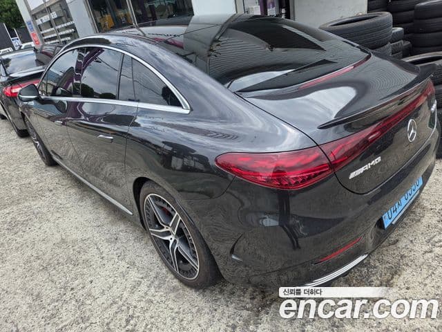 Mercedes-Benz EQE 2024 — ფოტო 8/9