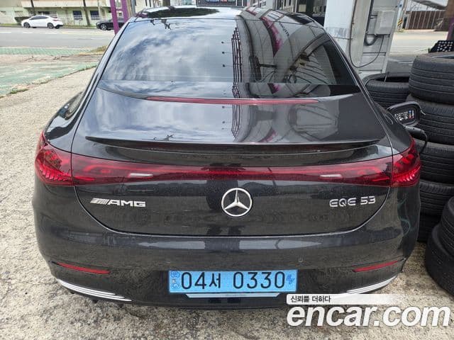 Mercedes-Benz EQE 2024 — ფოტო 7/9