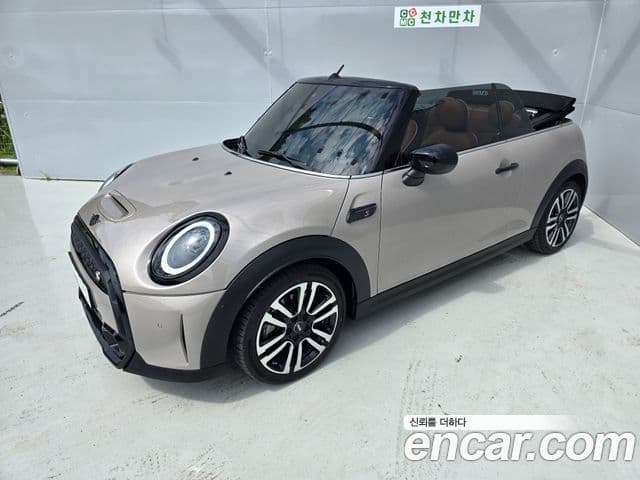 Mini Cooper S Convertible 2024 — Photo 3/20