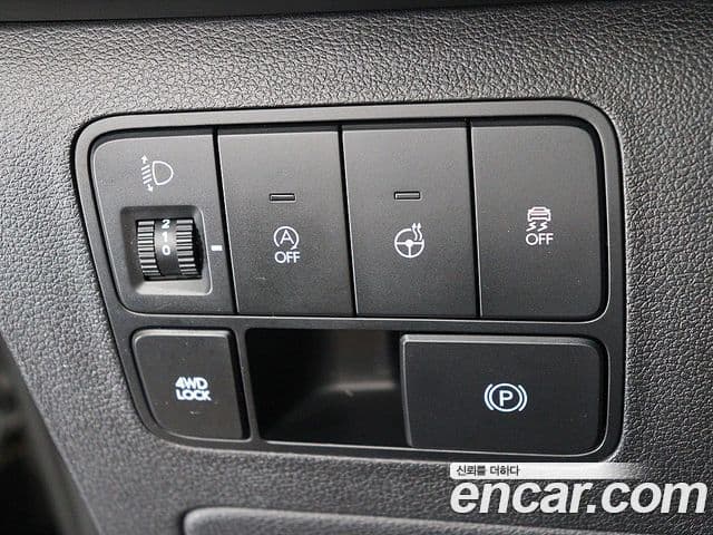 Hyundai Staria 2025 — ფოტო 11/20