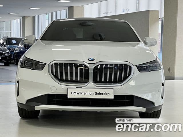 BMW 5 Series 2025 — ფოტო 2/20