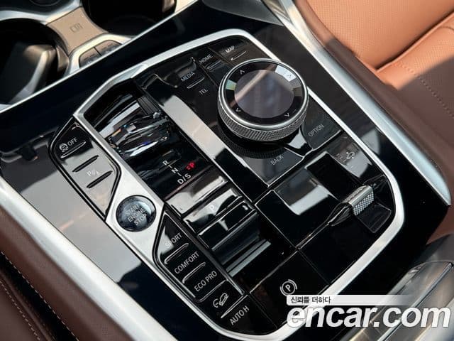 BMW X6 2025 — Фото 16/20