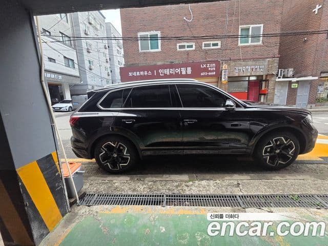 Volkswagen Touareg 2026 — ფოტო 3/17