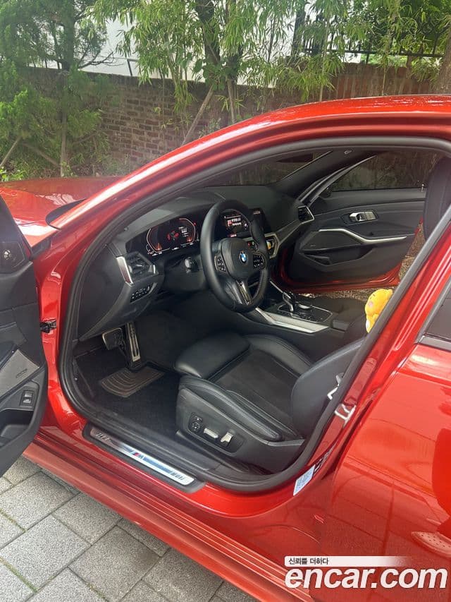 BMW 3 Series 2021 — ფოტო 6/20