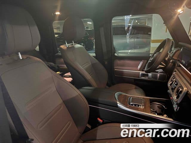 Mercedes-Benz G-Class 2026 — фото 5 из 9