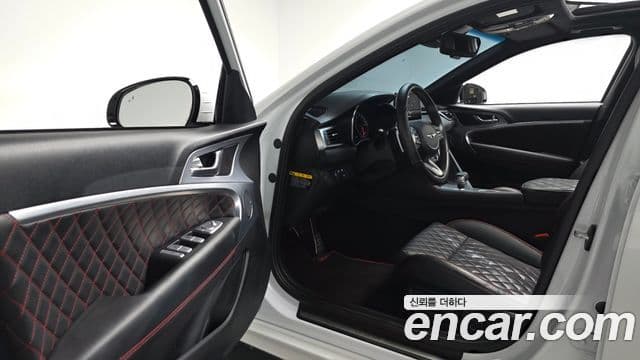 Genesis G70 2019 — Şəkil 9/20