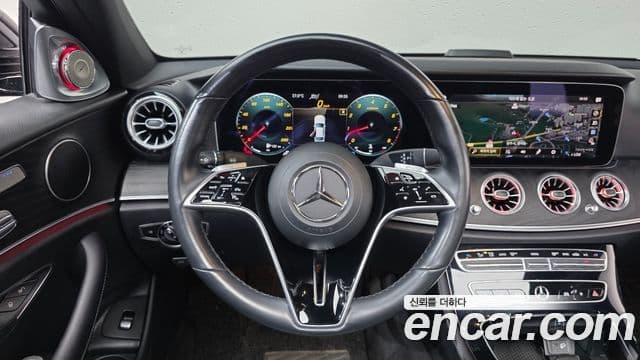 Mercedes-Benz E-Class 2022 — Фото 14/20