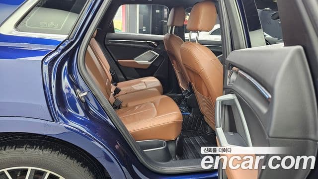 Audi Q3 2023 — Photo 9/30