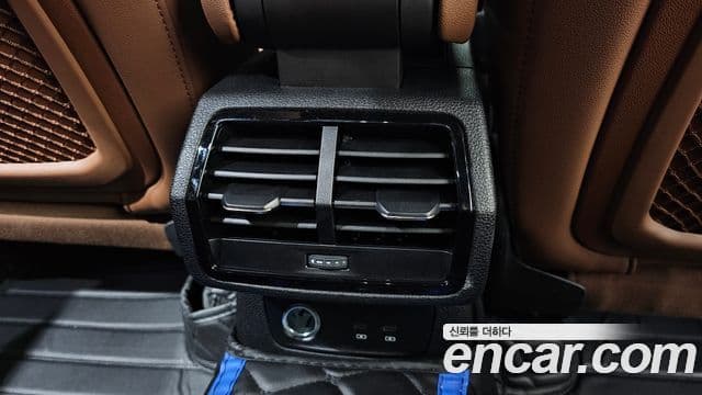 Audi Q3 2023 — Photo 14/30