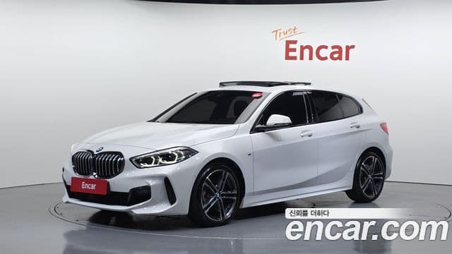 BMW 1 Series 2023 — Şəkil 1/20