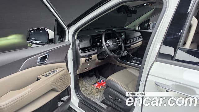 Kia Carnival 2024 — ფოტო 10/20