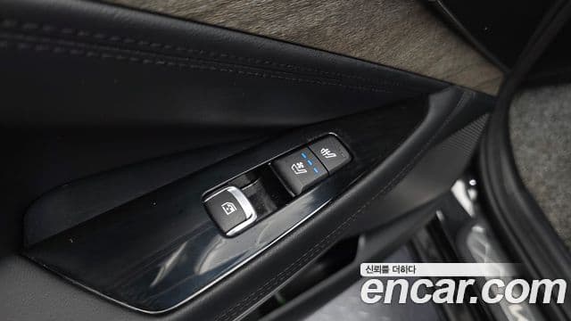 Kia K8 2021 — Şəkil 19/20
