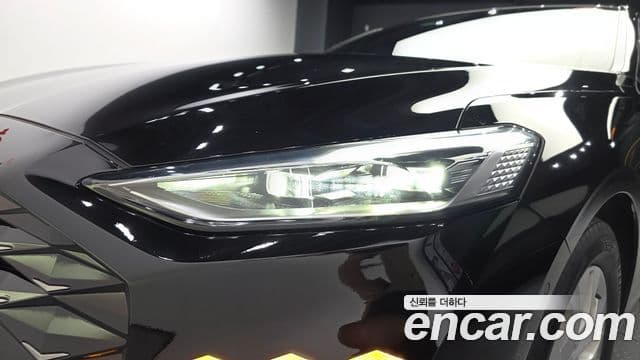 Kia K8 2021 — ფოტო 8/30