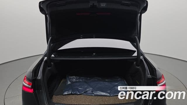 Audi A6 2023 — Photo 4/31