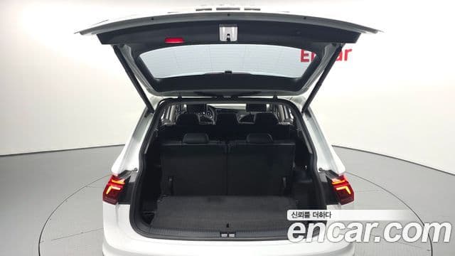Volkswagen Tiguan Allspace 2023 — Şəkil 20/20