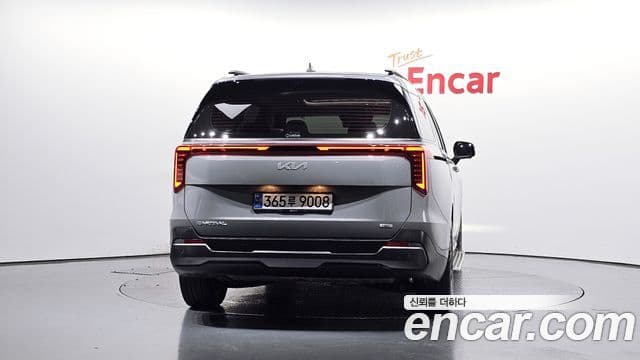 Kia Carnival 2024 — ფოტო 4/20