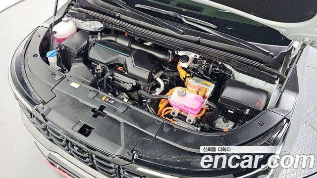 Kia Carnival 2024 — ფოტო 6/20