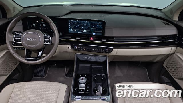 Kia Carnival 2024 — ფოტო 7/20