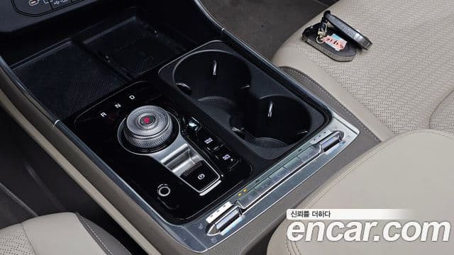 Kia Carnival 2024 — ფოტო 9/20